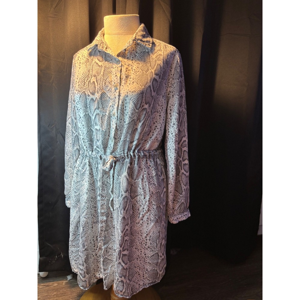 C&C California Grey Snakeskin Print Button Down Drawstring Shirt Dress Womens M